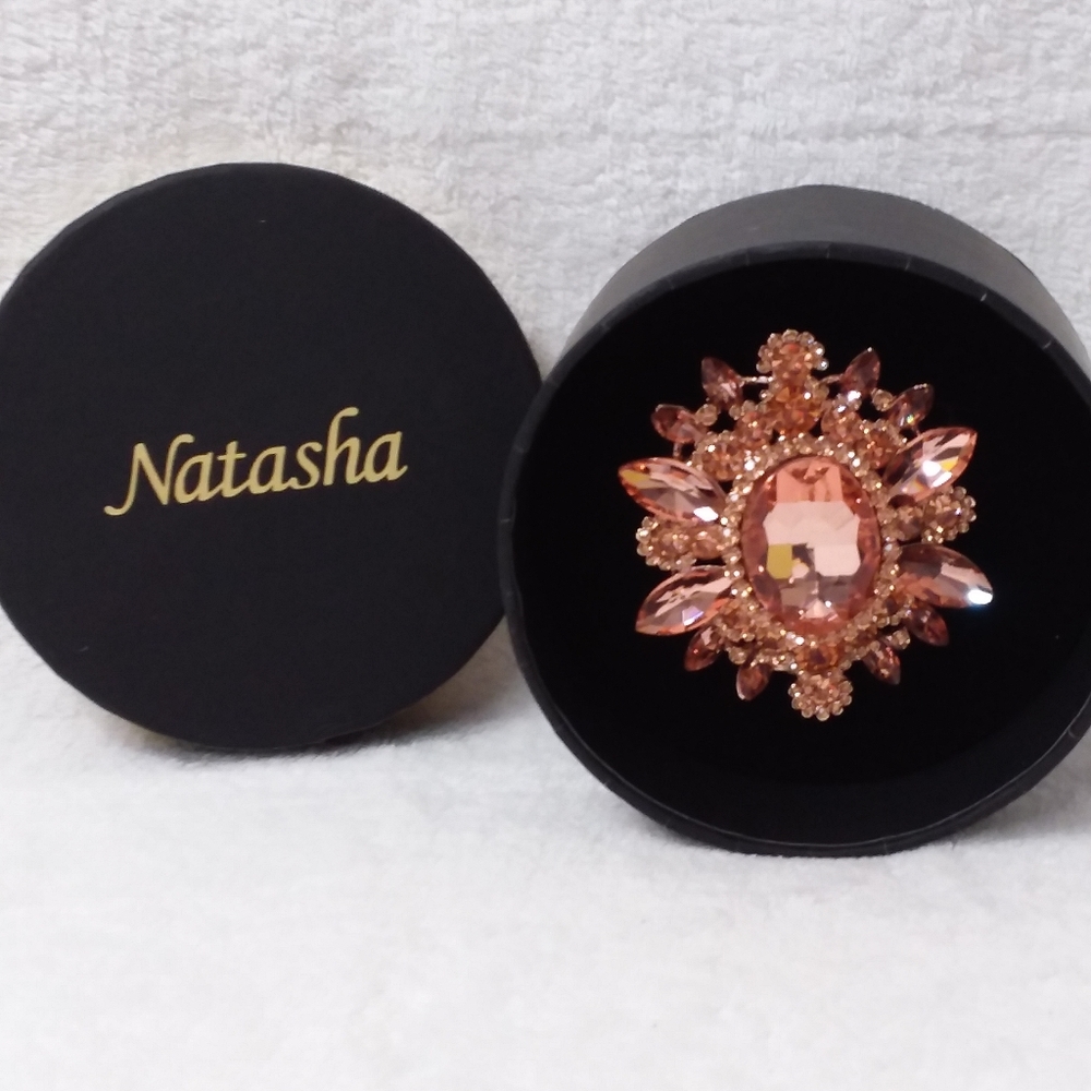 Brooch Peach Rhinestones Vintage Style Natasha